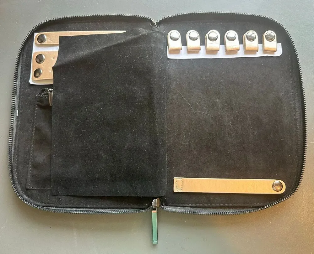 Halston Vintage Jewelry Case Gold New no tags